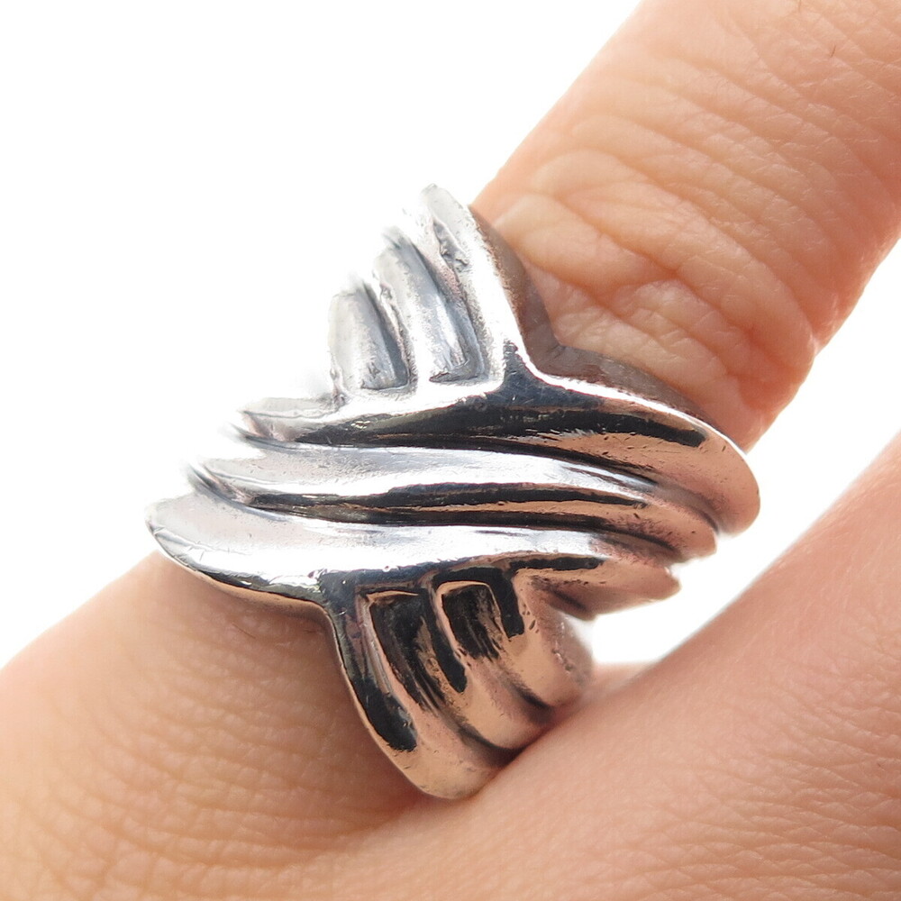 CHAPAL ZENRAY 925 Sterling Vintage Modernist Crisscross Oxidized Ring Size 4.5
